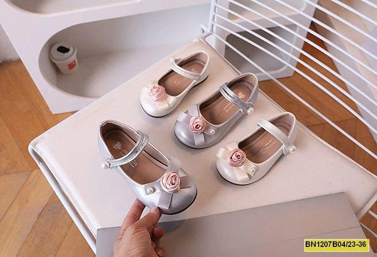 GIÀY CÔNG CHÚA ĐÍNH HOA