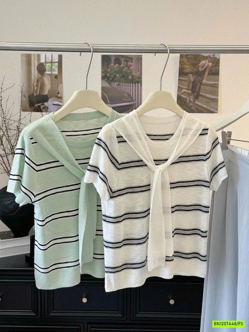 MONTOGHI KẺ GIẢ KHĂN CHOÀNG