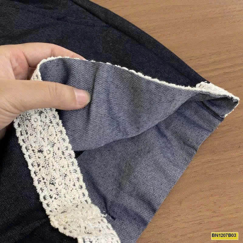 QUẦN SHORT PHỐI VIỀN REN CHO NỮ