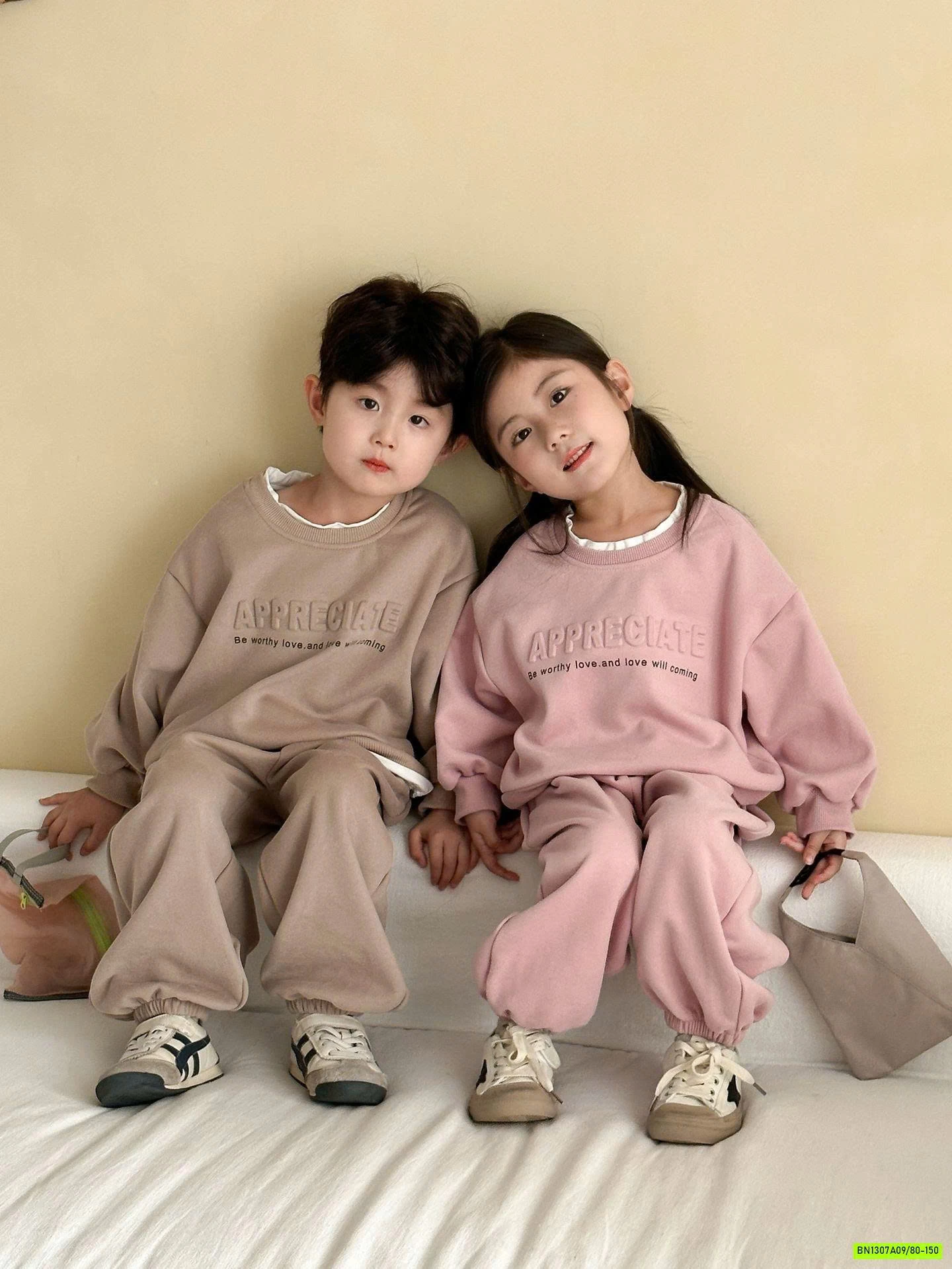 BST BỘ NỈ THỂ THAO BT BG