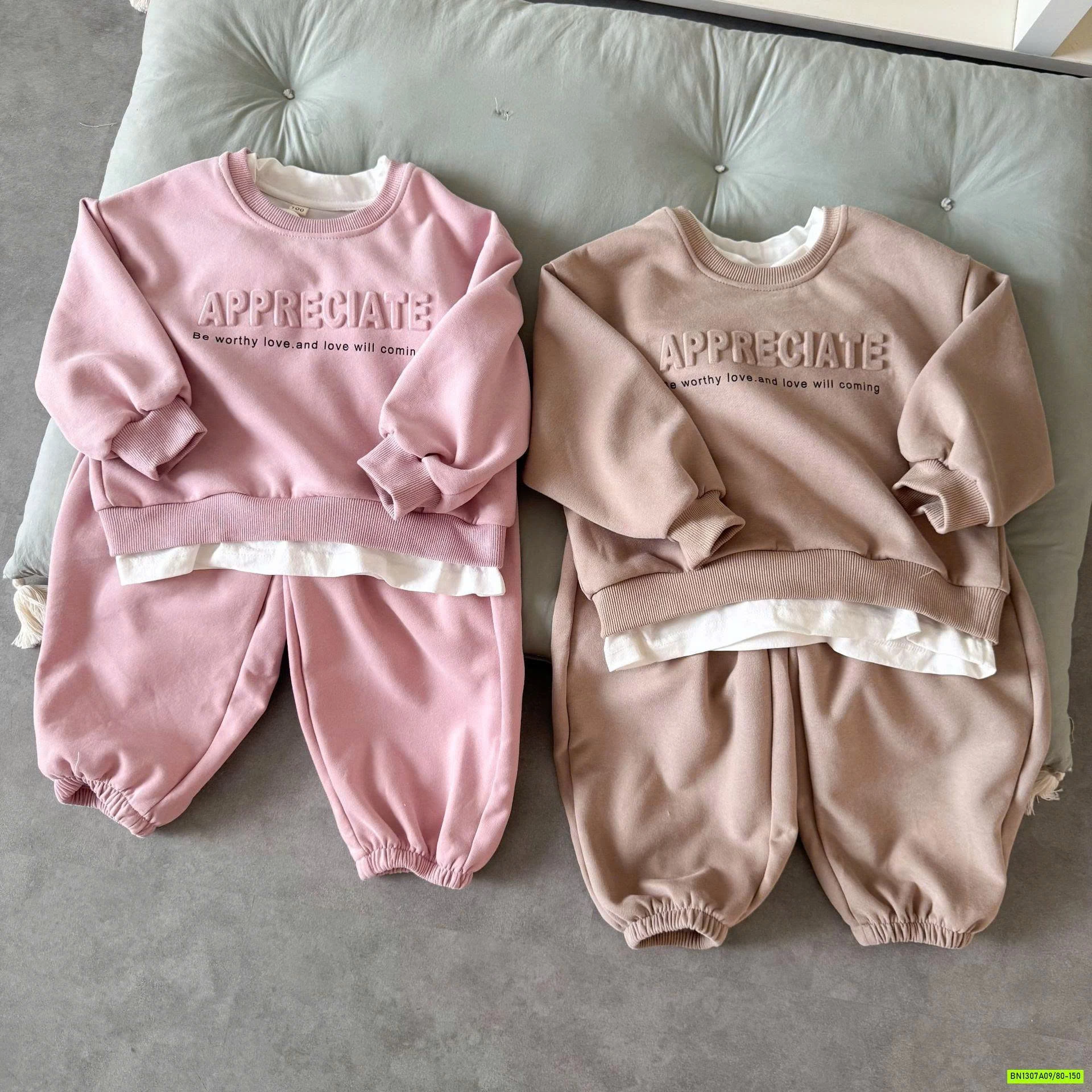 BST BỘ NỈ THỂ THAO BT BG