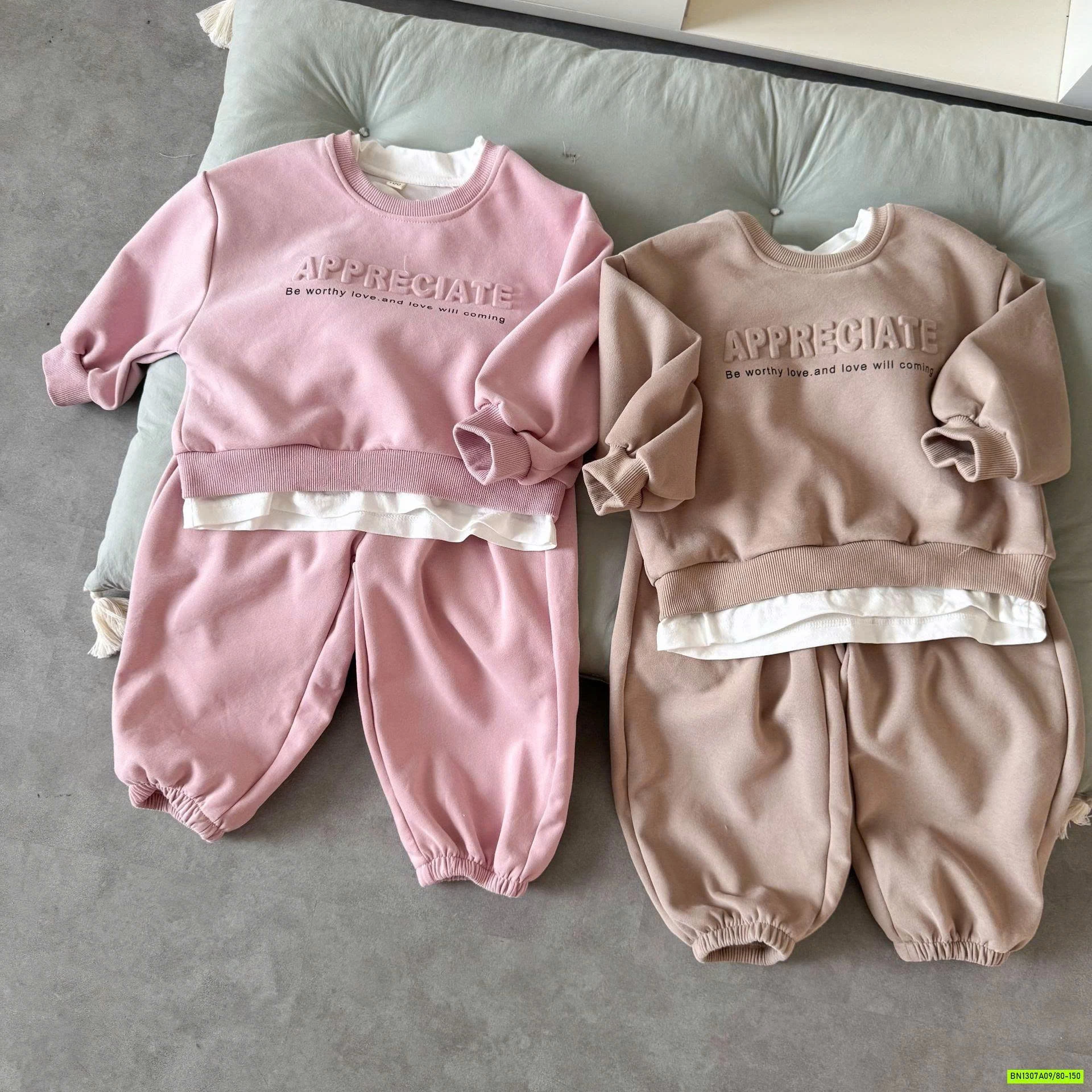 BST BỘ NỈ THỂ THAO BT BG