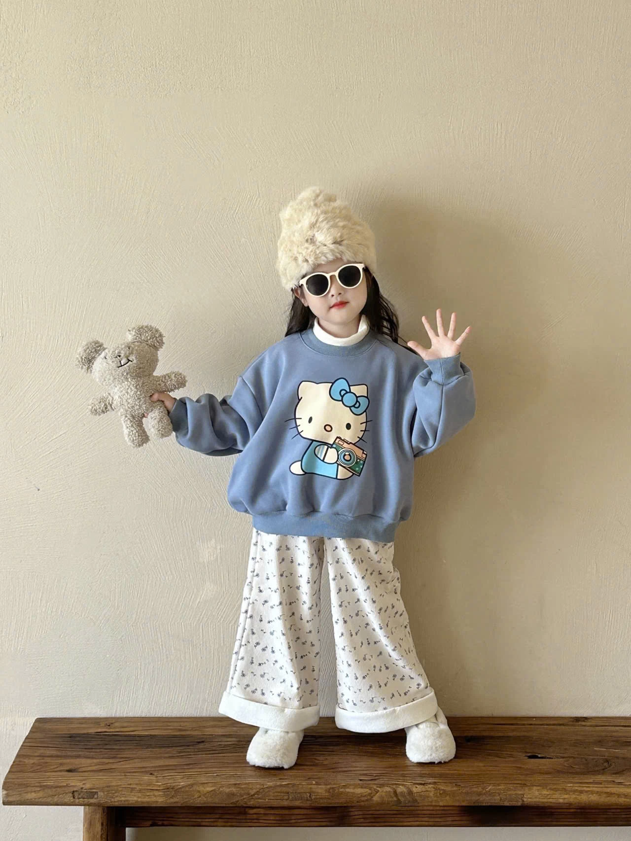 SET ÁO NỈ HELLO KITTY MIX QUẦN SUÔNG