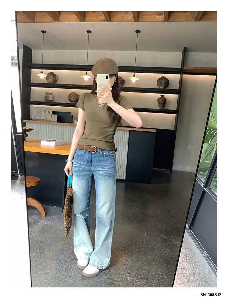 ÁO THUN NGẮN TAY CỔ V ĐAN DÂY