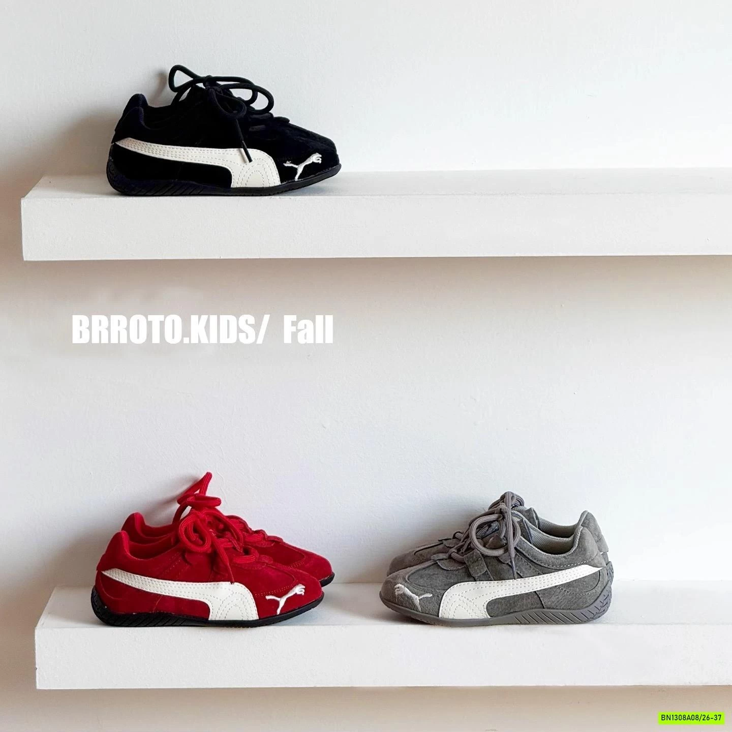 GIÀY THỂ THAO THÊU LOGO