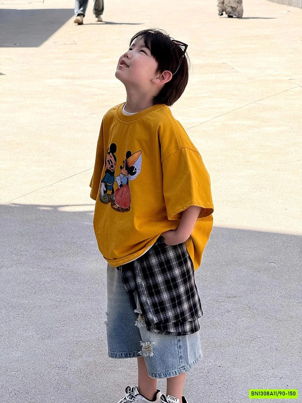 ÁO THUN VÀNG IN MI.C.KE.Y