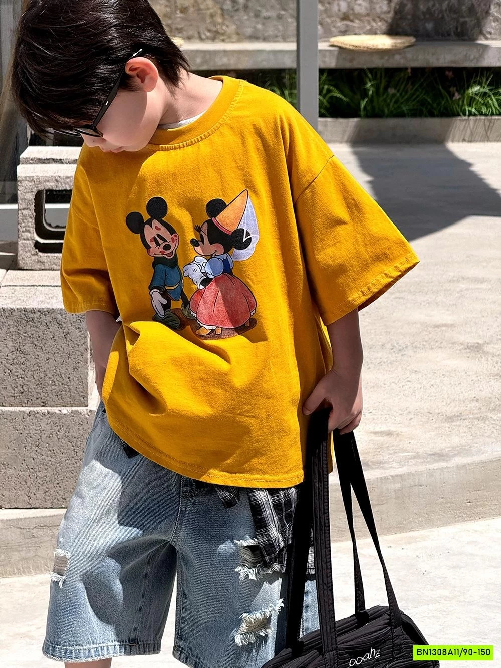 ÁO THUN VÀNG IN MI.C.KE.Y