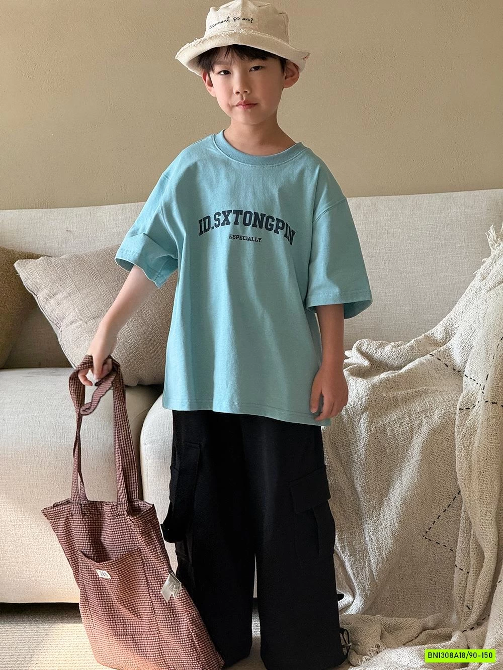 ÁO THUN XANH IN CHỮ