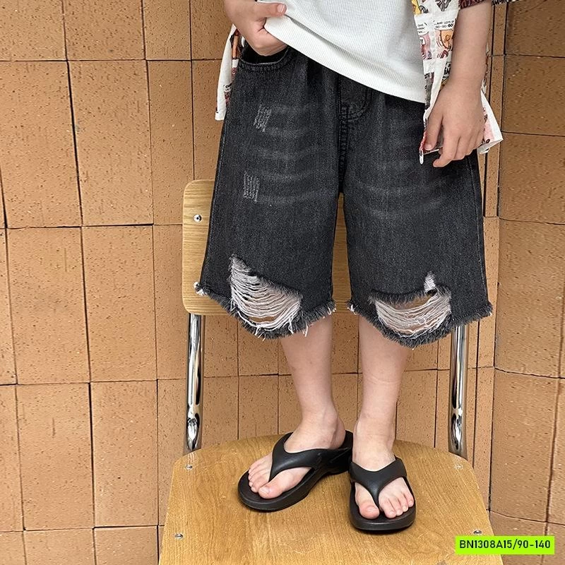 SHORT JEANS ĐEN RÁCH GỐI