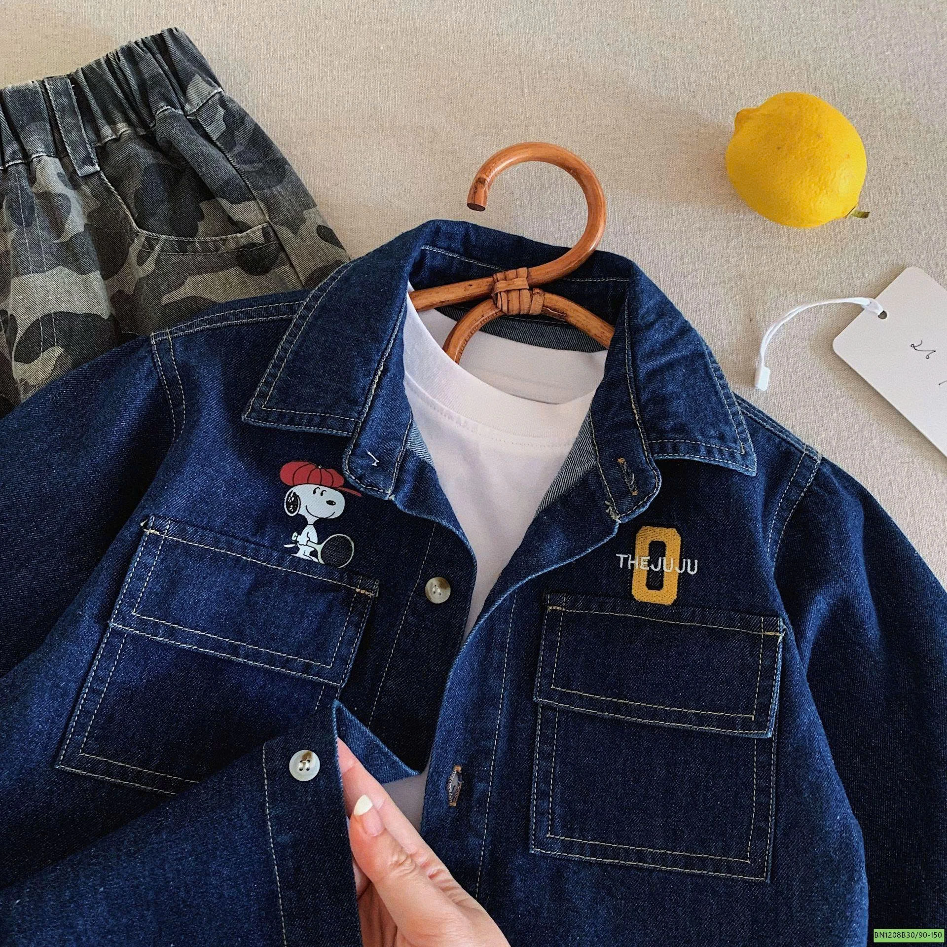 ÁO KHOÁC DENIM IN CÚN