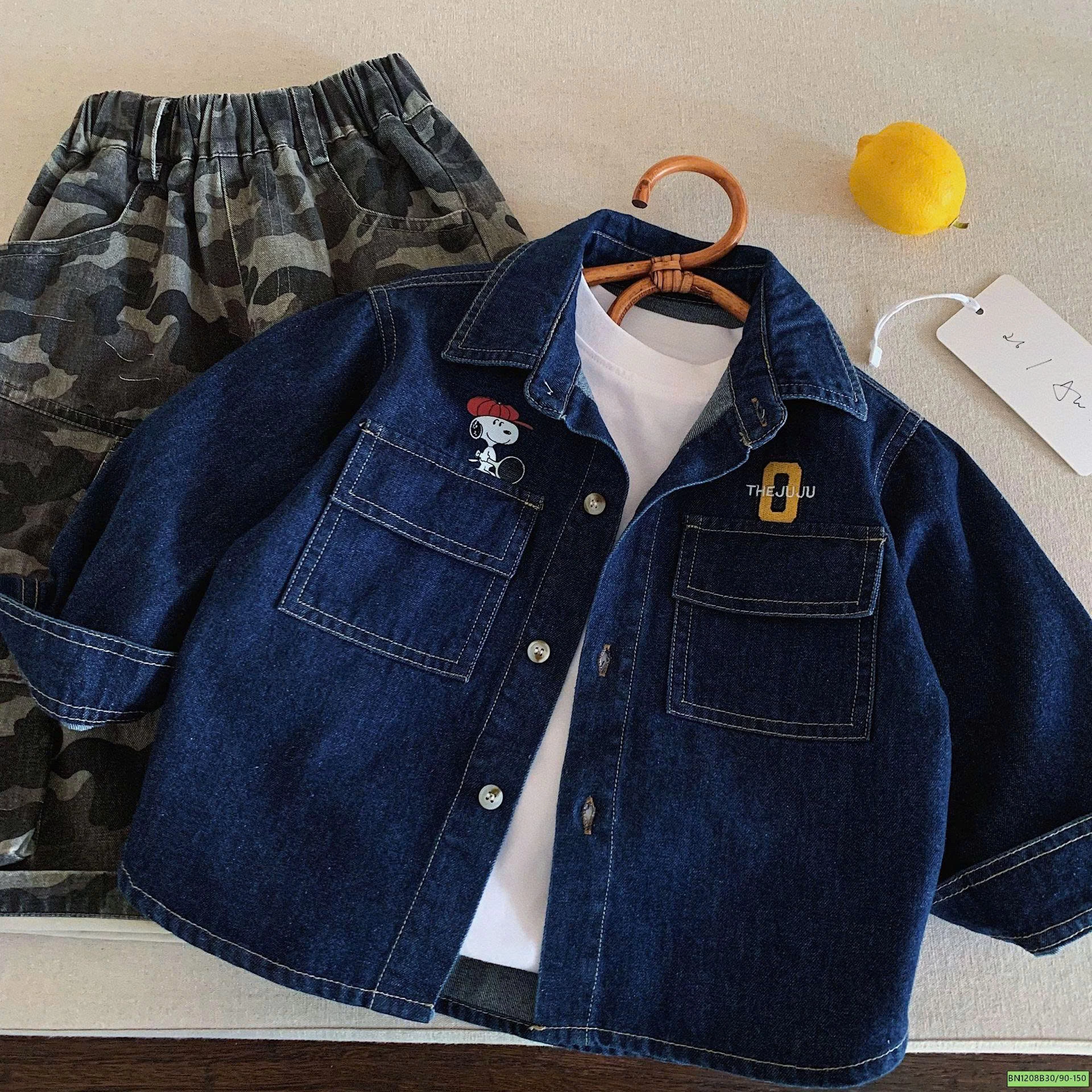 ÁO KHOÁC DENIM IN CÚN