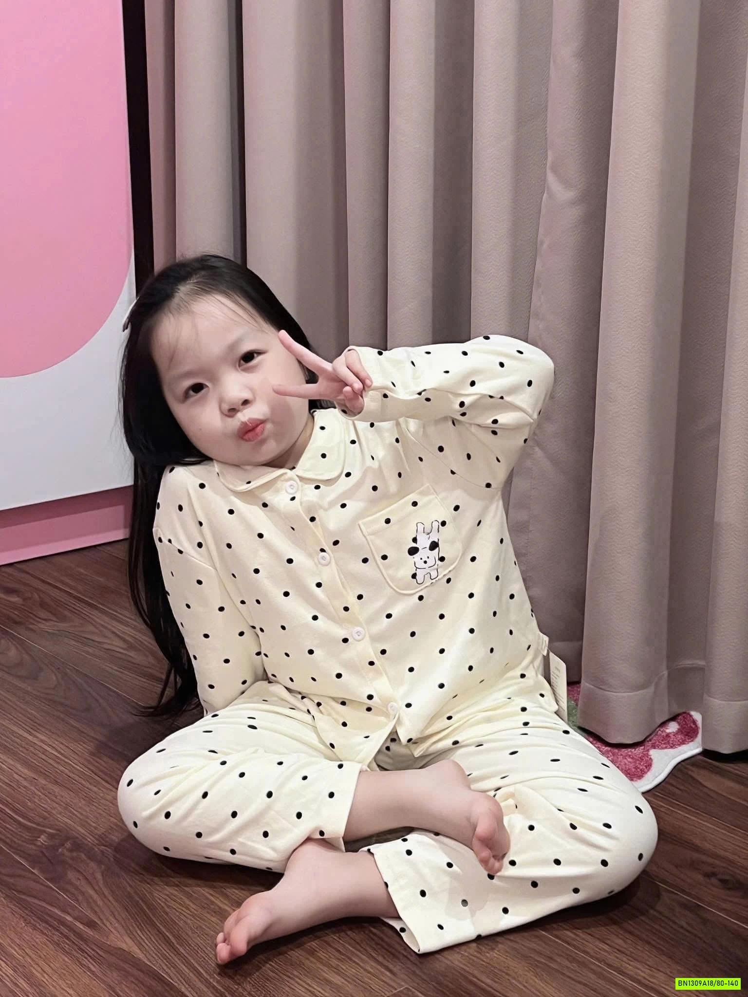 PIZAMA COTTON CỔ SEN