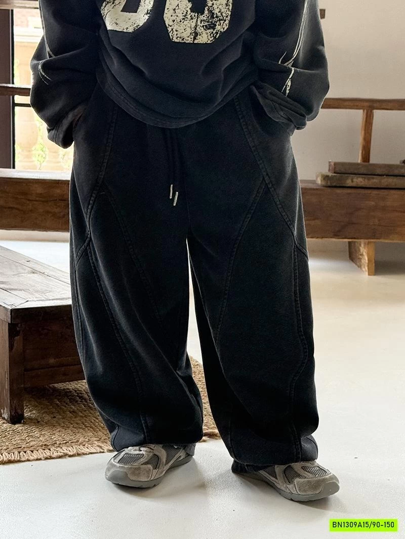 ÁO BẠC MÀU SỐ 05 MIX QUẦN NỈ SUÔNG