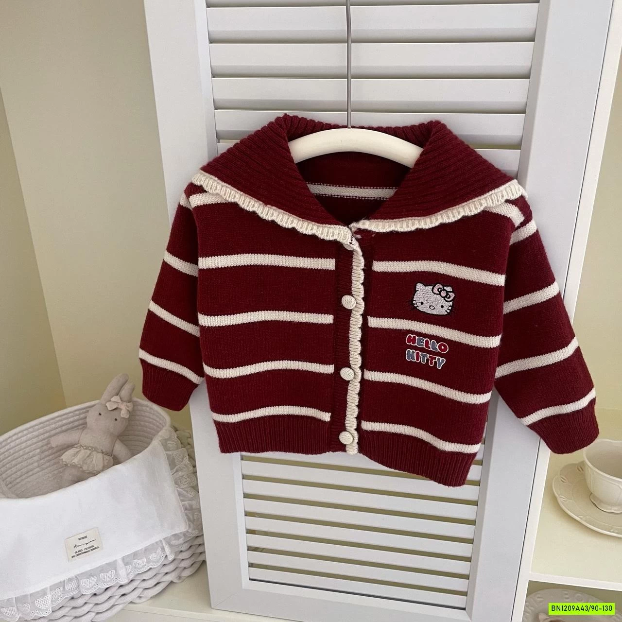 KHOÁC LEN KITTY CHO BÉ