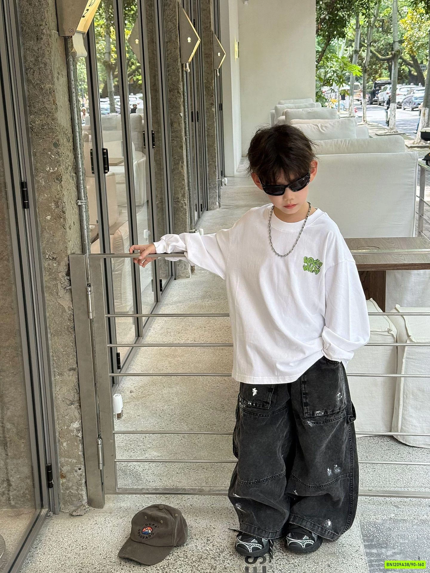 ÁO THUN IN CHỮ XANH LÁ