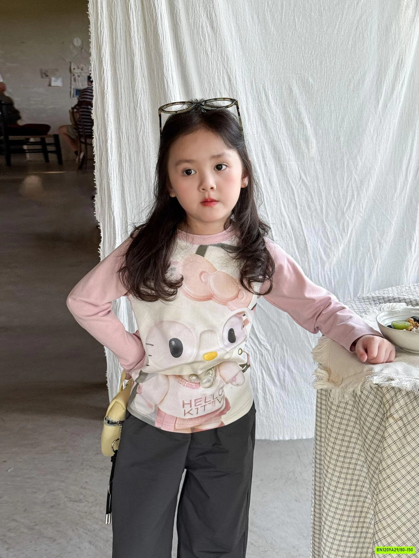 ÁO KITTY PHỐI MÀU TAY