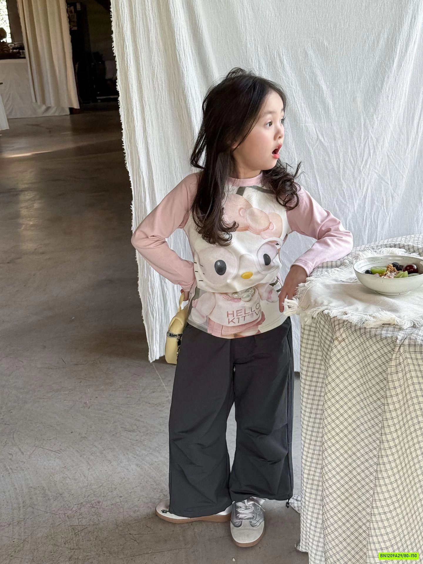 ÁO KITTY PHỐI MÀU TAY