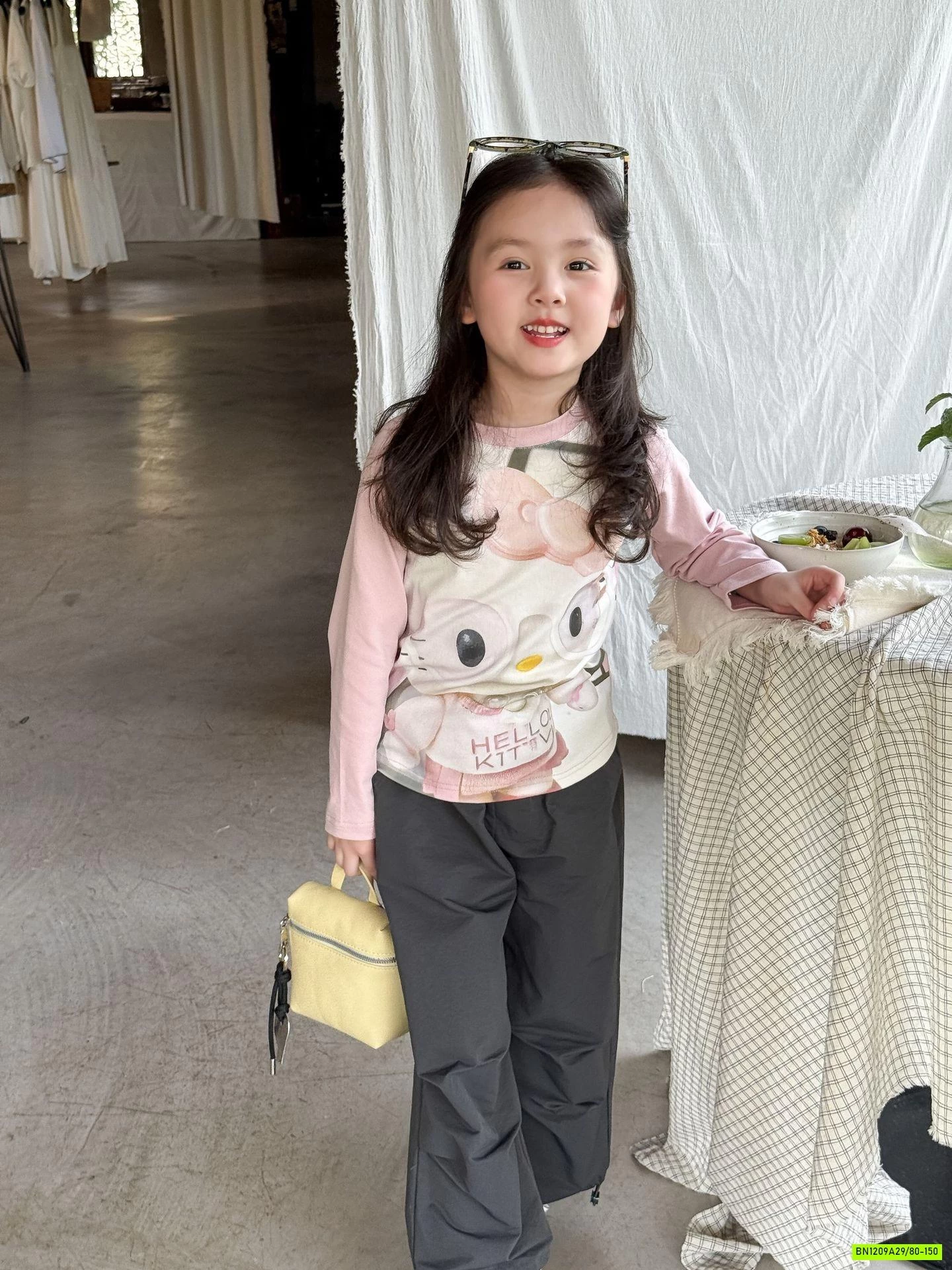 ÁO KITTY PHỐI MÀU TAY