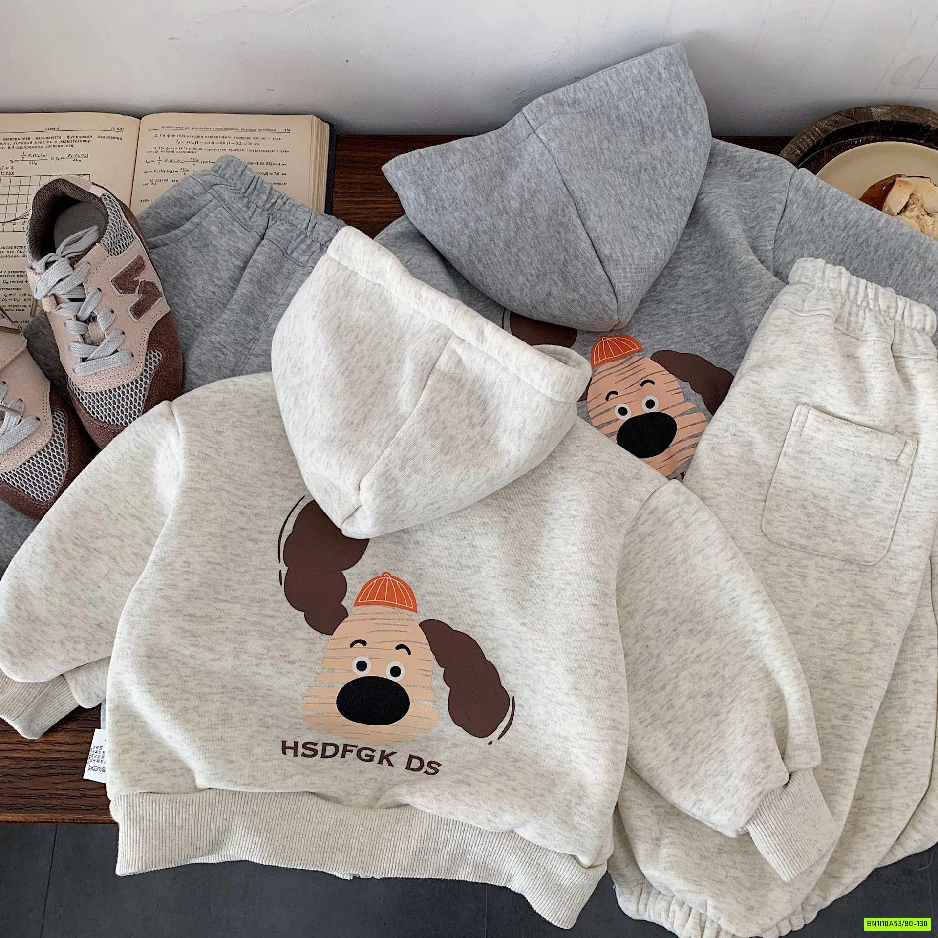 SÉT NỈ CÚN KHÓA KÉO LIỀN MŨ