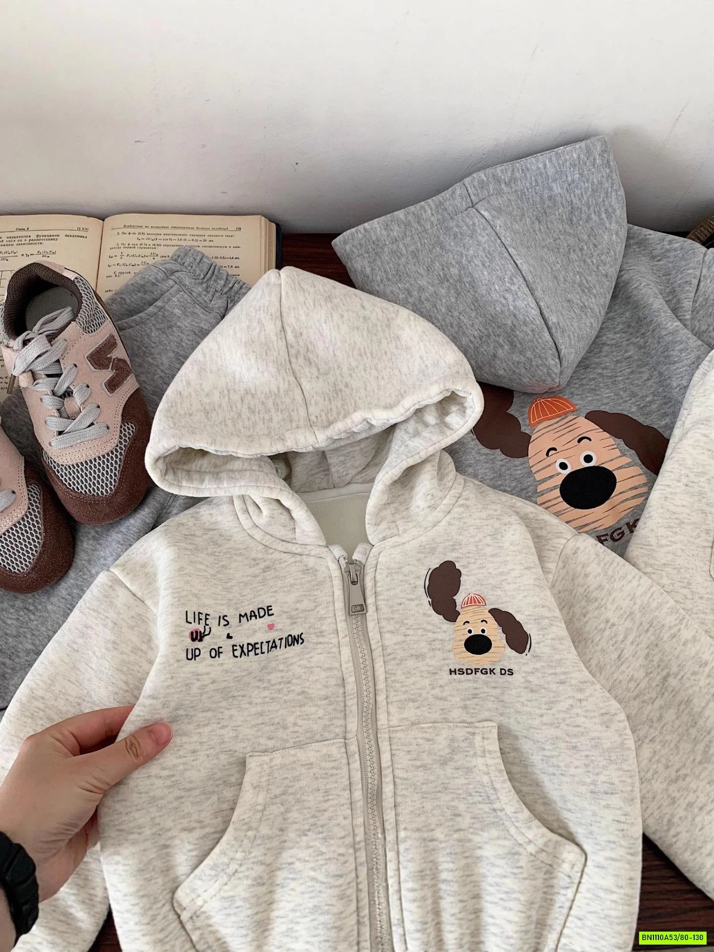 SÉT NỈ CÚN KHÓA KÉO LIỀN MŨ