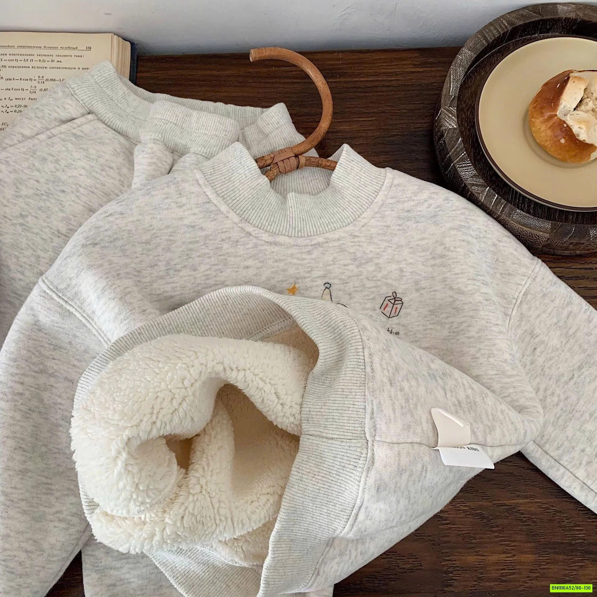 SÉT NỈ LÓT LÔNG CỪU DỄ THƯƠNG