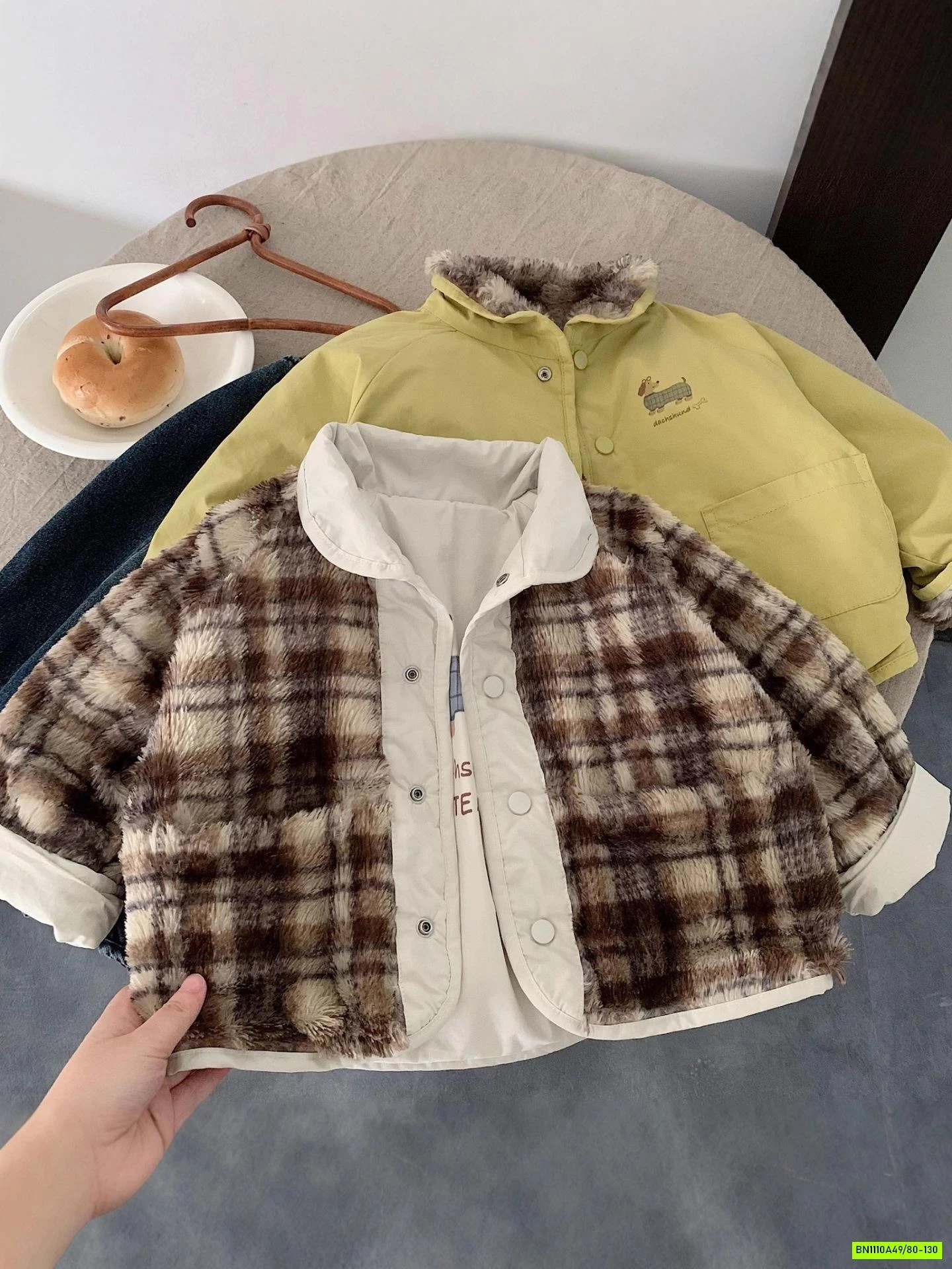 KHOÁC 2 MẶT LÔNG CARO NÂU