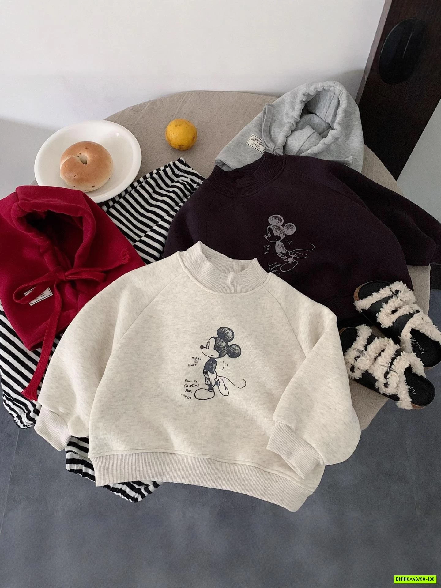 ÁO NỈ MICKEY LÓT NHUNG CỔ 3P