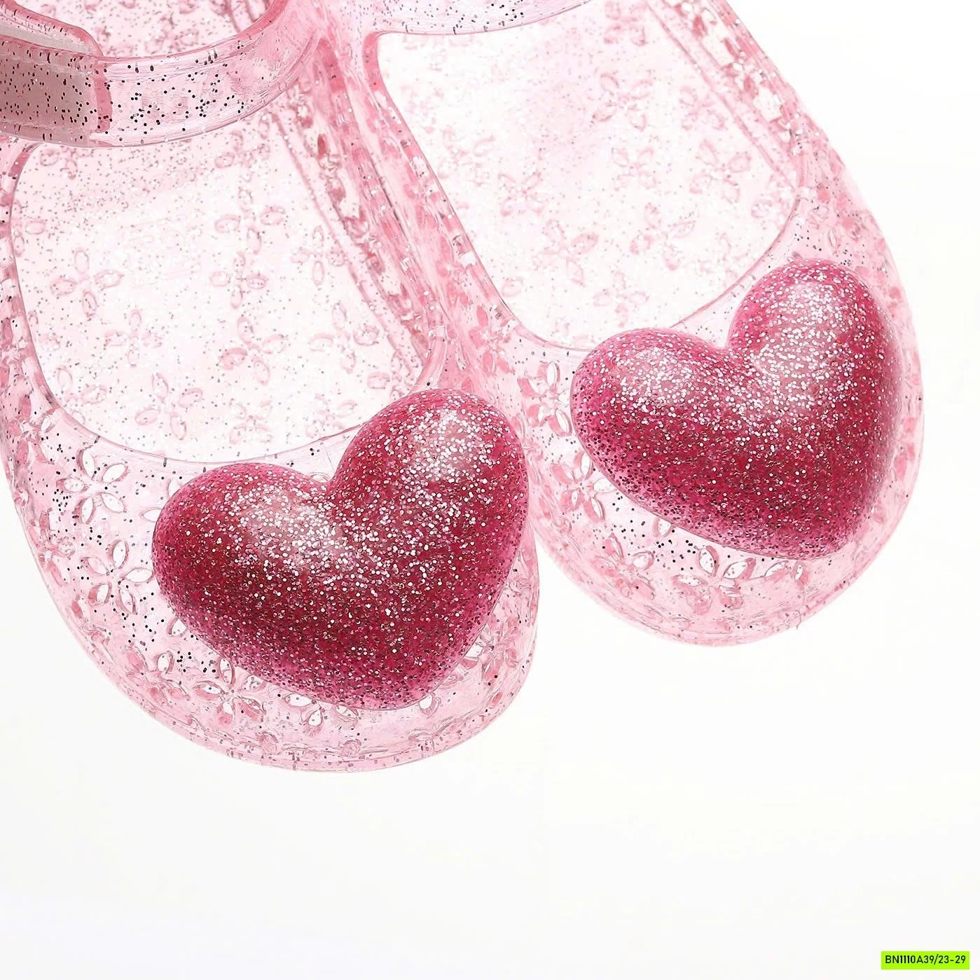 GIÀY NHỰA THƠM TRÁI TIM HỒNG