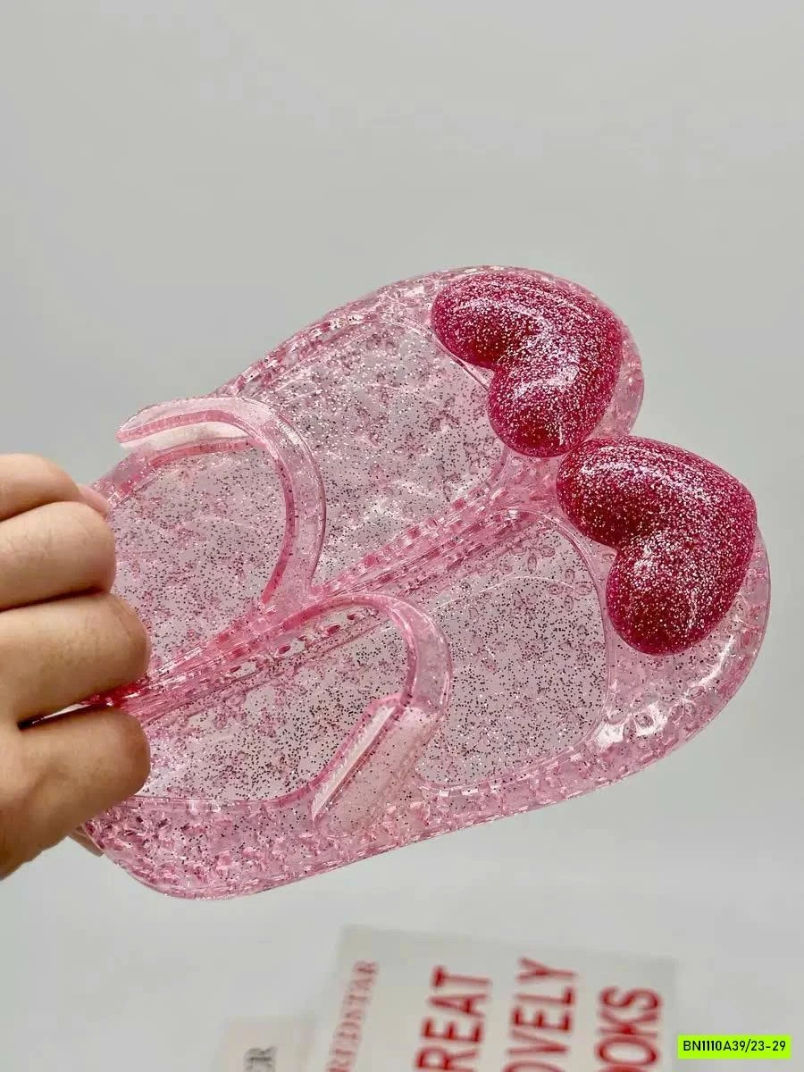 GIÀY NHỰA THƠM TRÁI TIM HỒNG