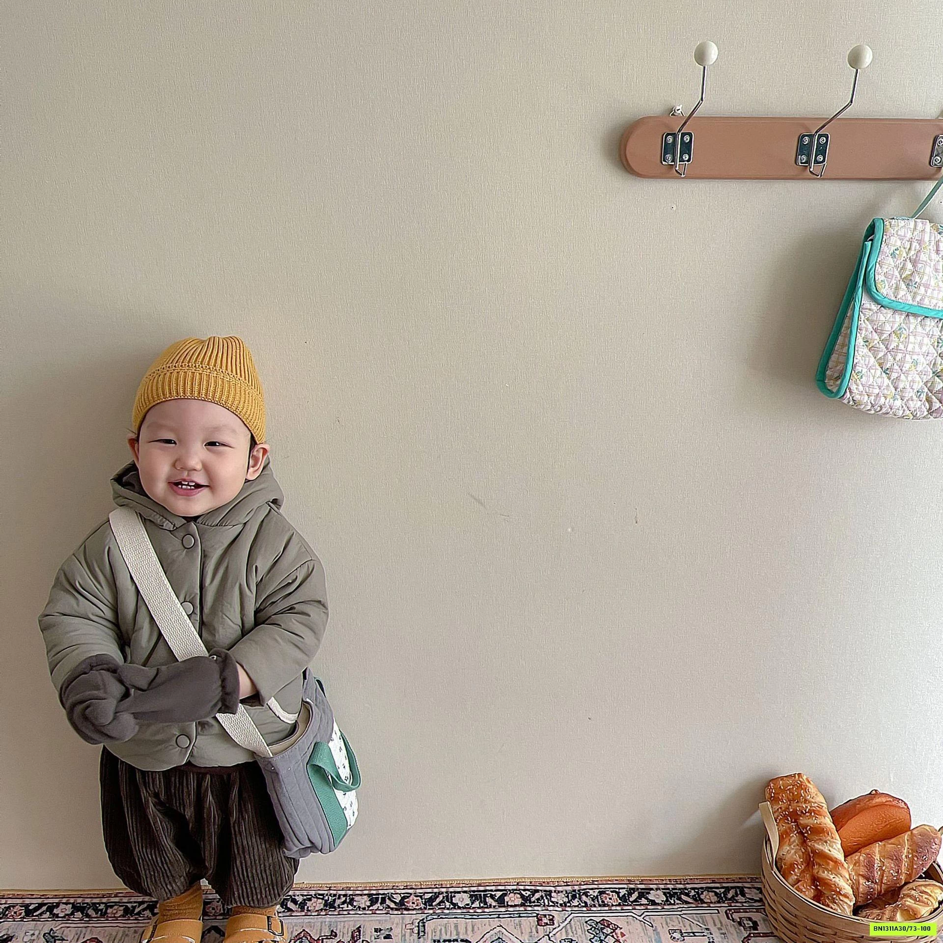 KHOÁC PHAO LIỀN MŨ LÓT NỈ