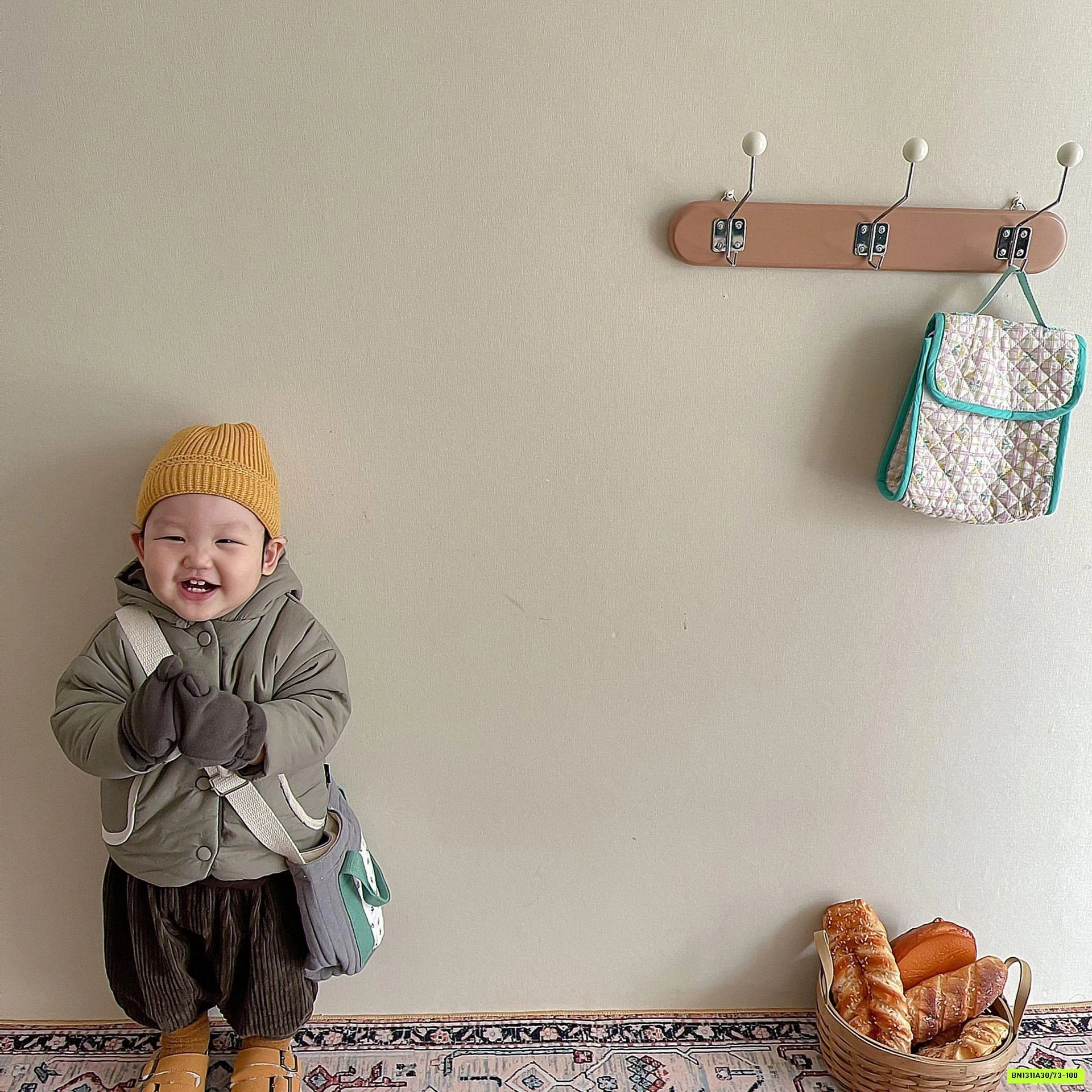 KHOÁC PHAO LIỀN MŨ LÓT NỈ