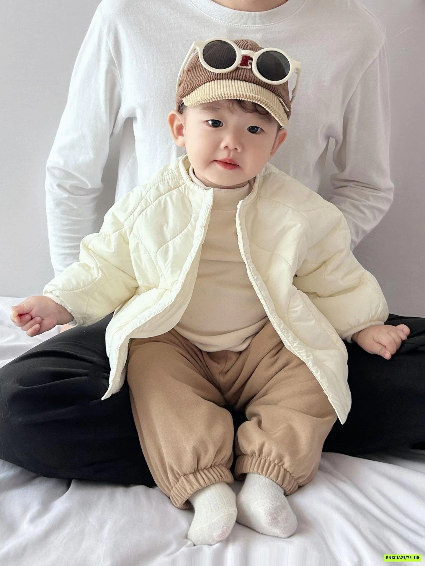 KHOÁC PHAO TRẦN TRÁM CỔ TRÒN