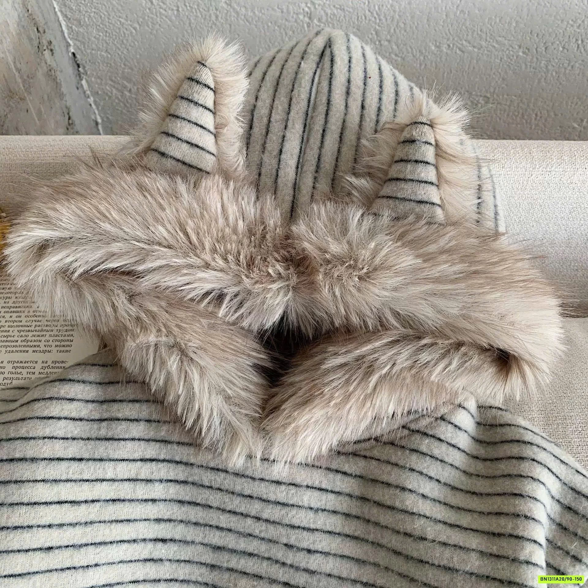 HOODIE NỈ LÔNG CỪU TAI THỎ