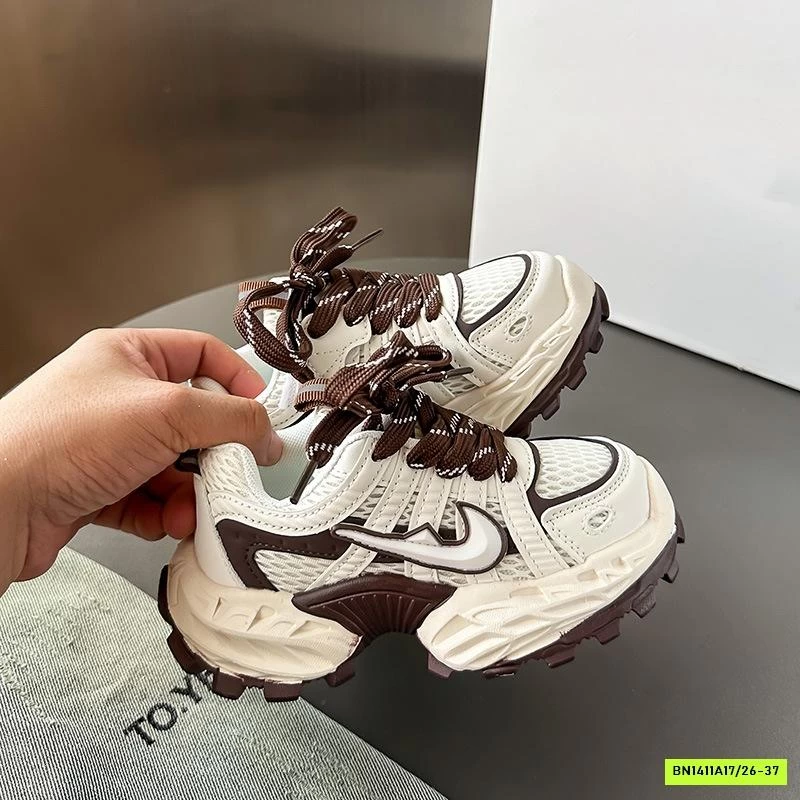 SNEAKER ĐẾ ĐINH PHỐI MÀU