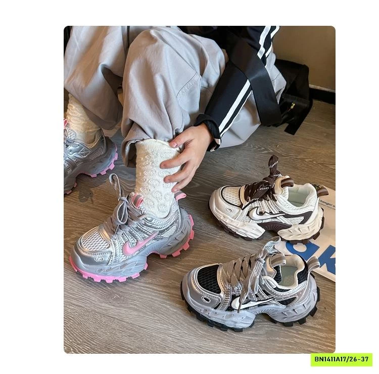 SNEAKER ĐẾ ĐINH PHỐI MÀU