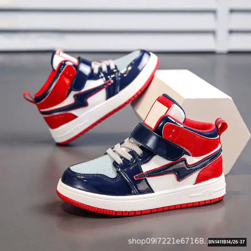 GIÀY THỂ THAO DA BÓNG CỔ LỠ