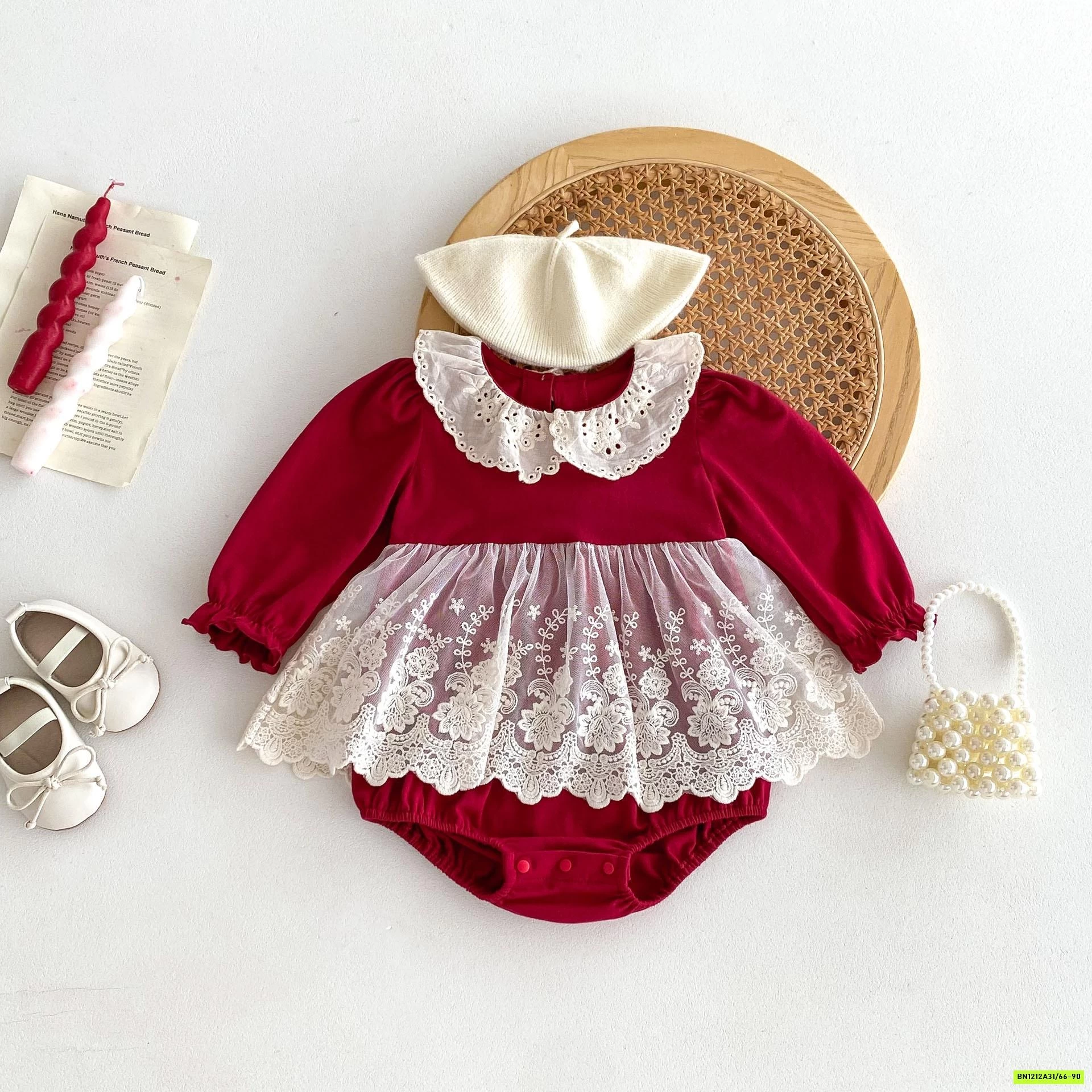 BODY ĐỎ PHỐI REN CỔ SEN