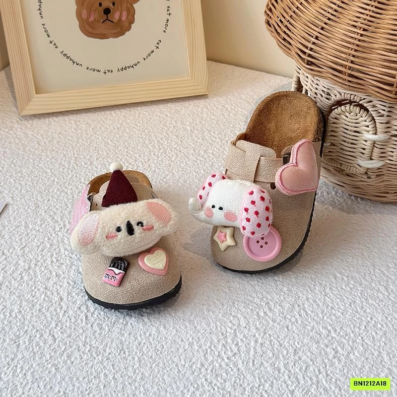 SỤC GIẢ DA LỘN GẮN CHARM GẤU