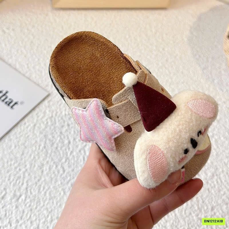 SỤC GIẢ DA LỘN GẮN CHARM GẤU