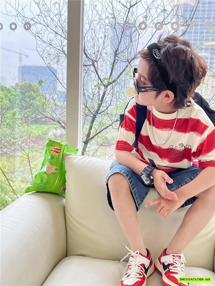 ÁO THUN KẺ TRẮNG ĐỎ SNIDOLS