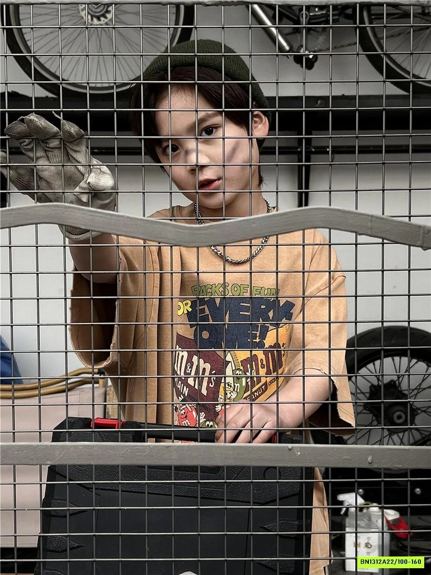 ÁO THUN M&M SNIDOLS