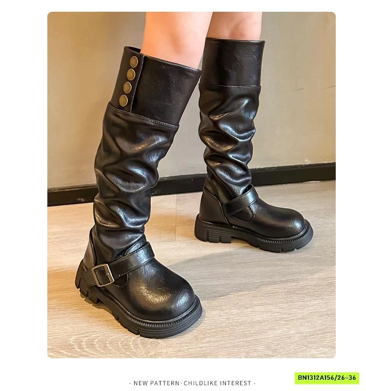 BOOT DA GIẢ NHÚN GẮN CÚC