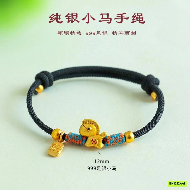 VÒNG TAY CHỈ ĐỎ MAY MẮN