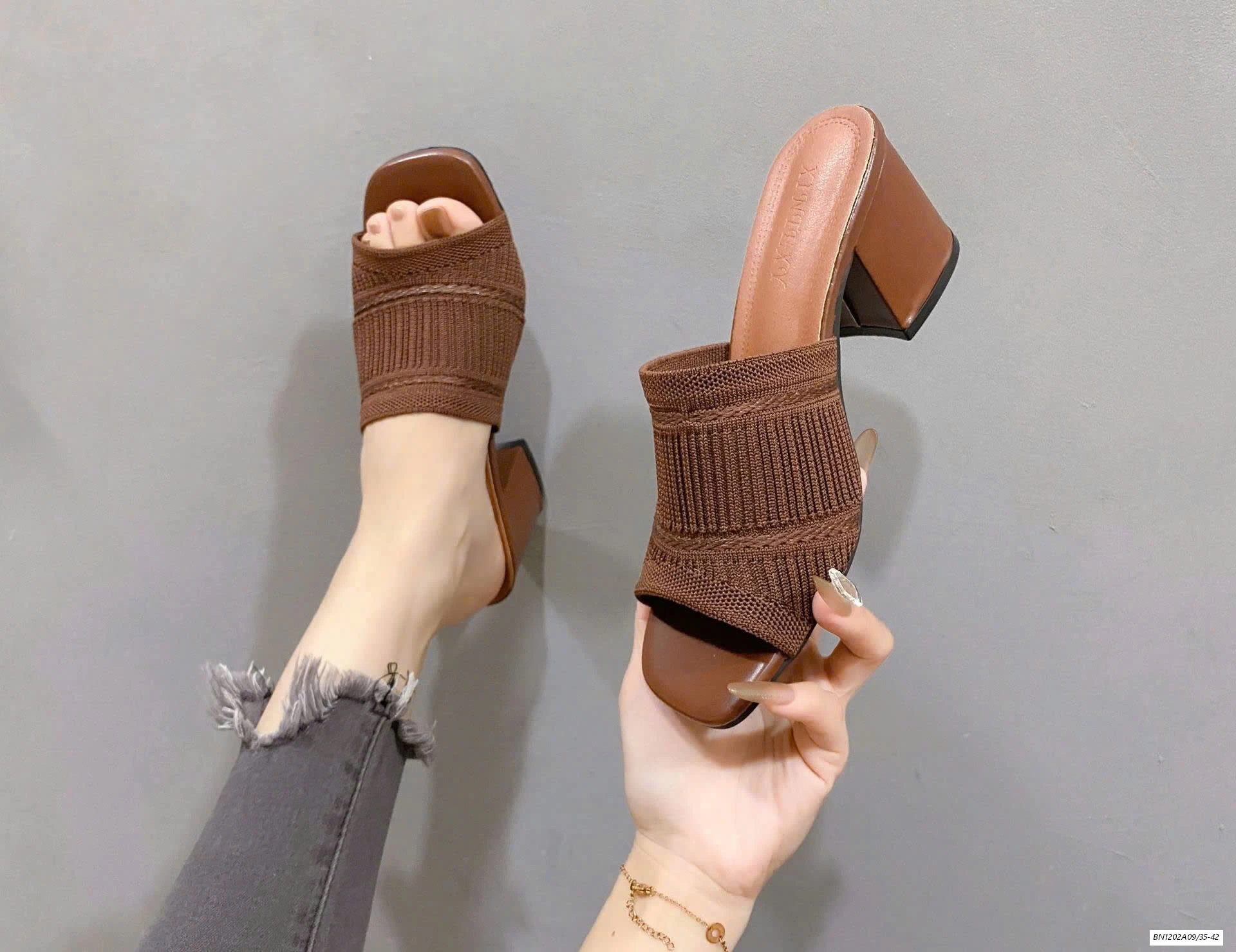 CAO GÓT VUÔNG QUAI DỆT