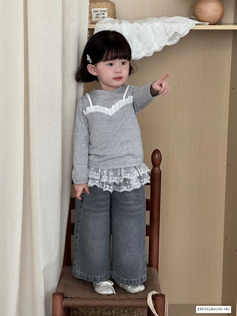 ÁO THUN XÁM MIX JEANS SUÔNG VIỀN REN