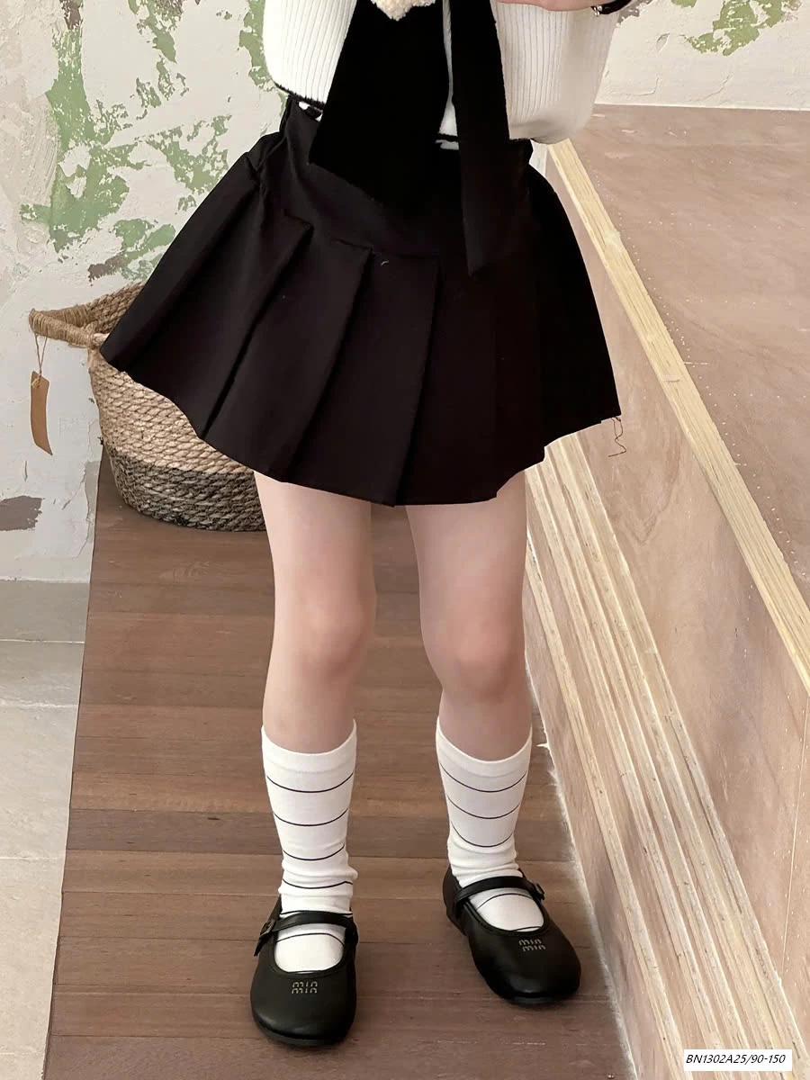 CHÂN VÁY XẾP LY NỮ SINH