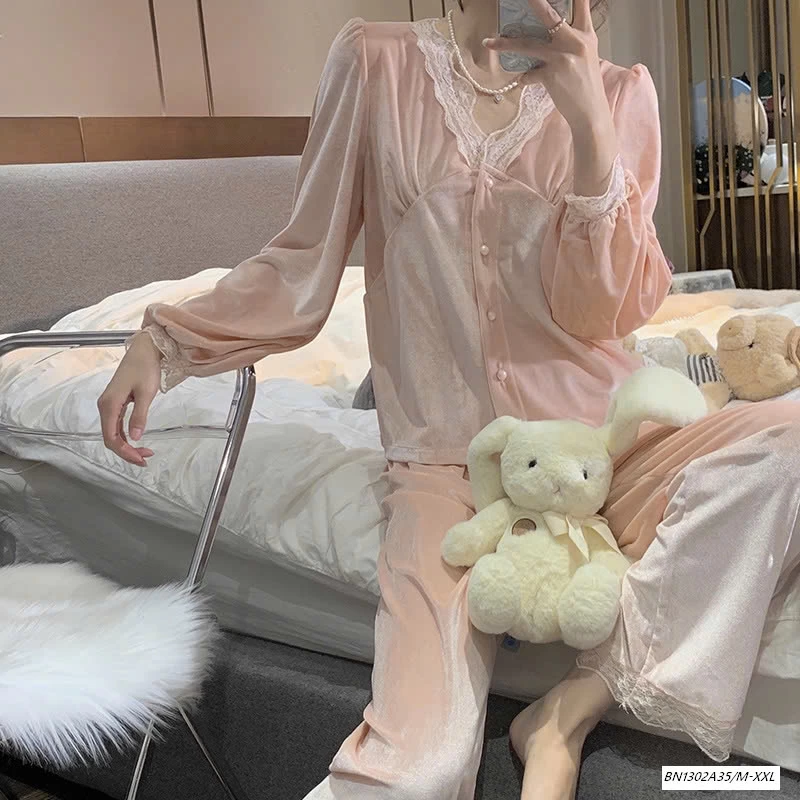 PIZAMA NHUNG VIỀN REN NỮ