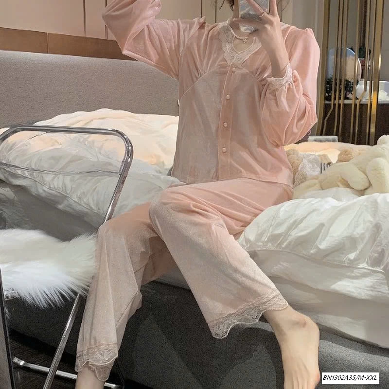 PIZAMA NHUNG VIỀN REN NỮ