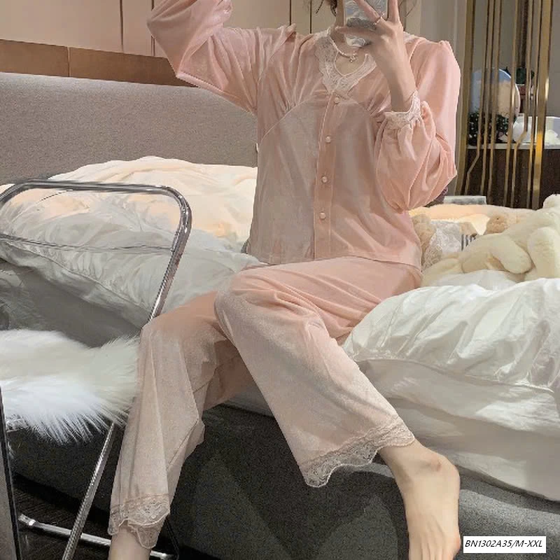 PIZAMA NHUNG VIỀN REN NỮ