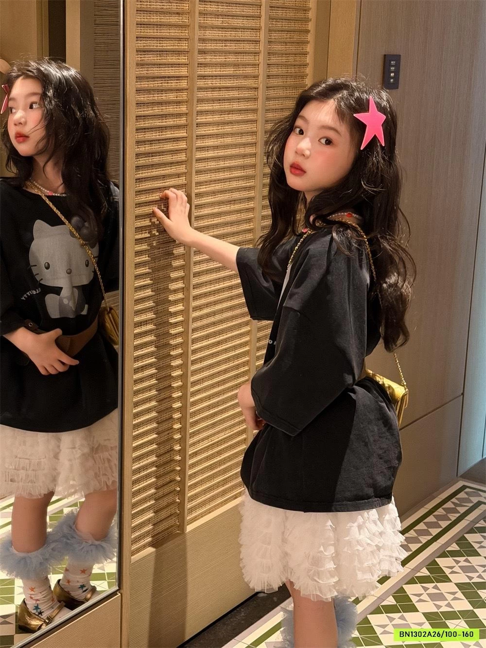 ÁO THUN ĐEN KITTY DÁNG RỘNG